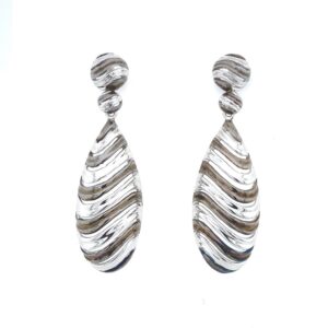 Silver drop shaped ‘humbug’ earrings with black rhodium detail