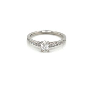 Platinum diamond ring